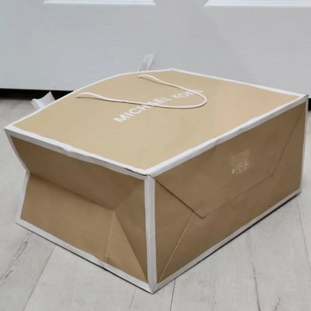 MICHAEL KORS Empty Paper Beige Shopping Gift Bag Rope Handles with Tissues